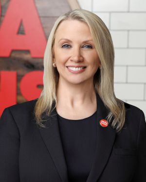 Heather Hollander Headshot